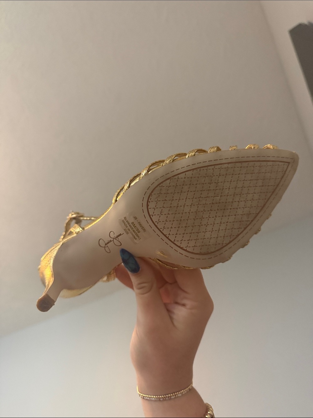 Jessica Simpson Women’s Paveri Pump in Gold - Picture 8 of 10